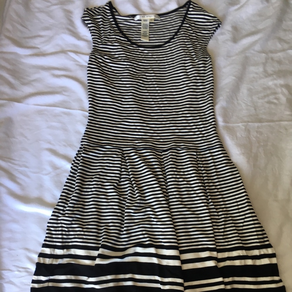Max Studio striped dress. Large. EUC.
